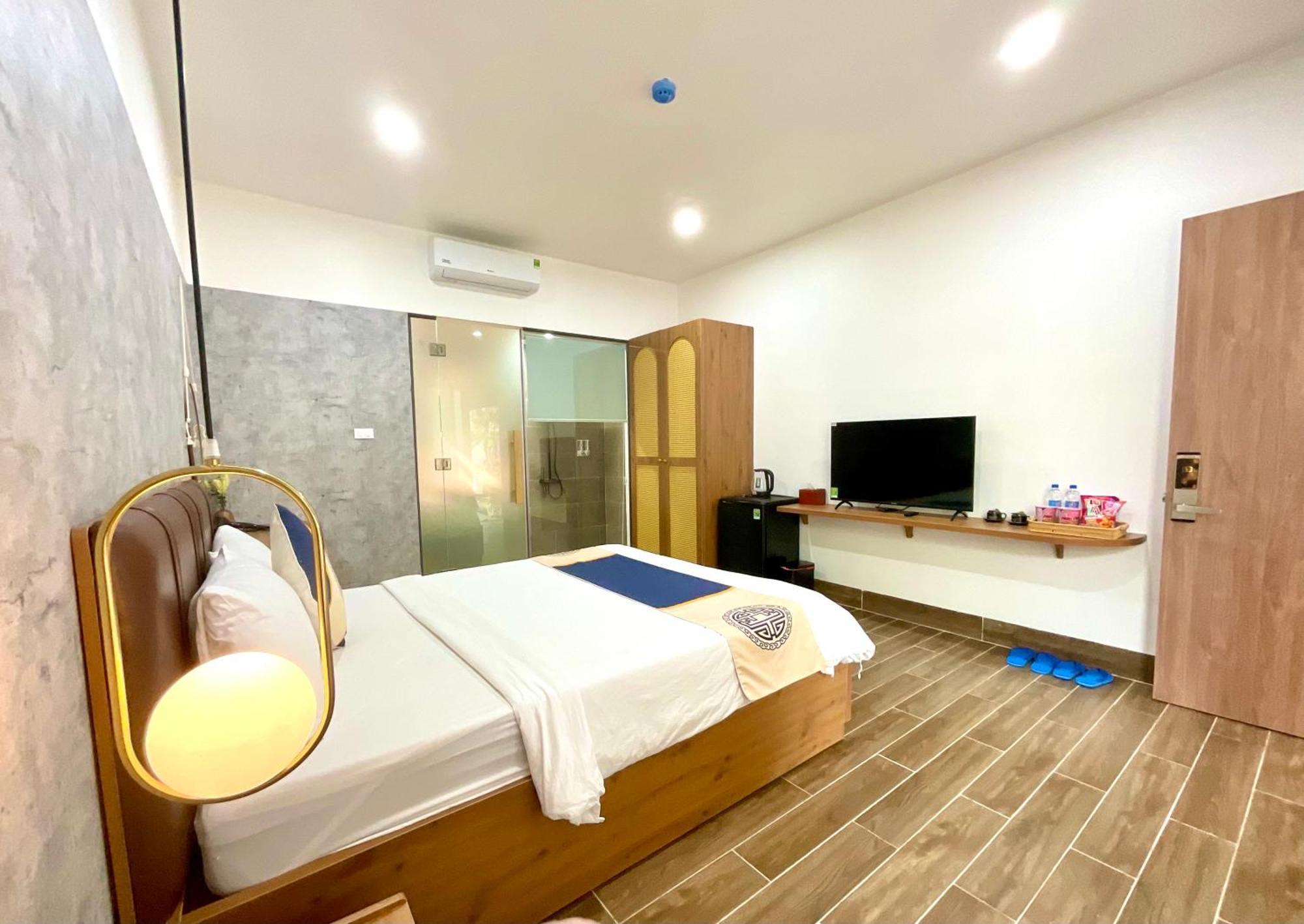 Khai Hoan Luxury Hotel Ben Cat Exterior photo
