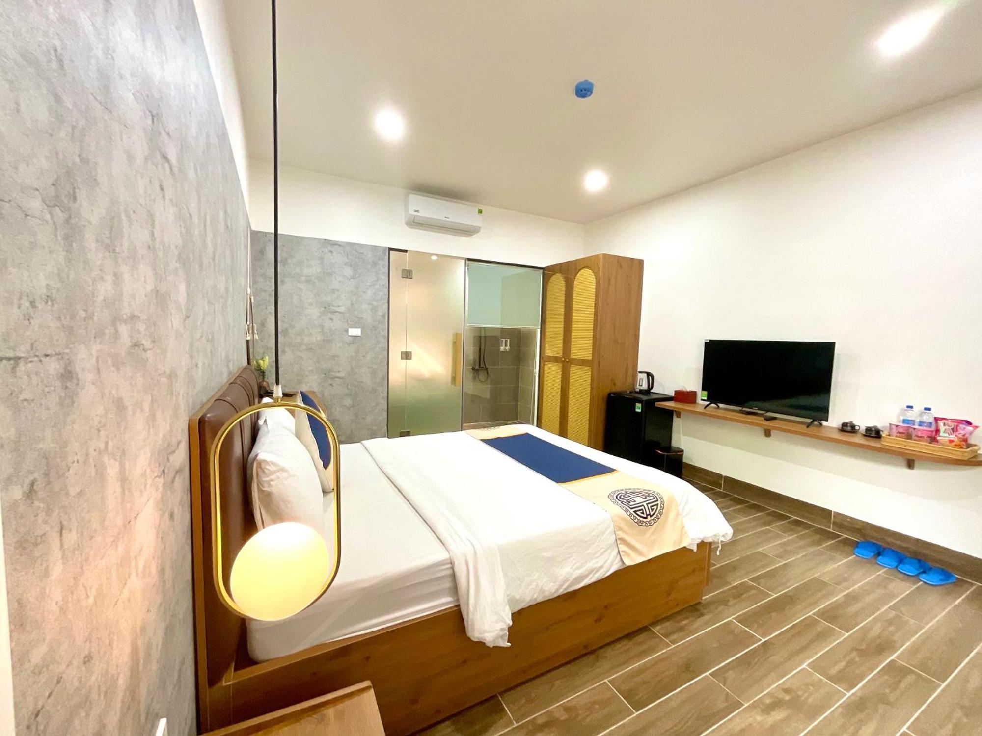 Khai Hoan Luxury Hotel Ben Cat Exterior photo